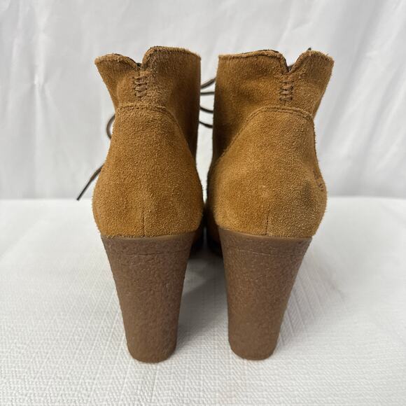 Timberland Brown Ankle Boots - Picture 3 of 10